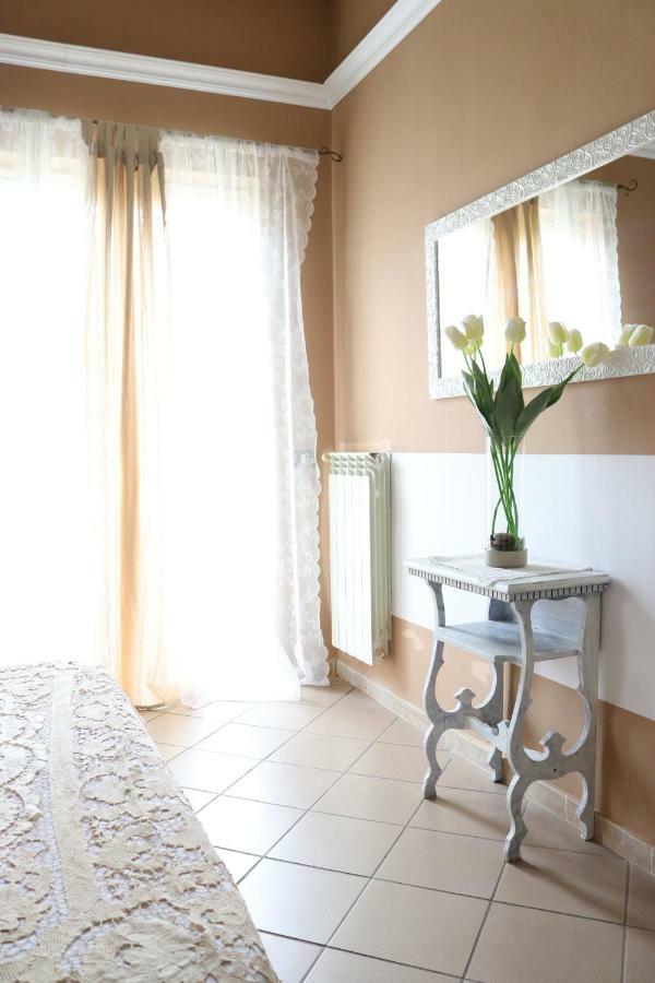 Hôtel Charming Gea à San Felice a Cancello Extérieur photo